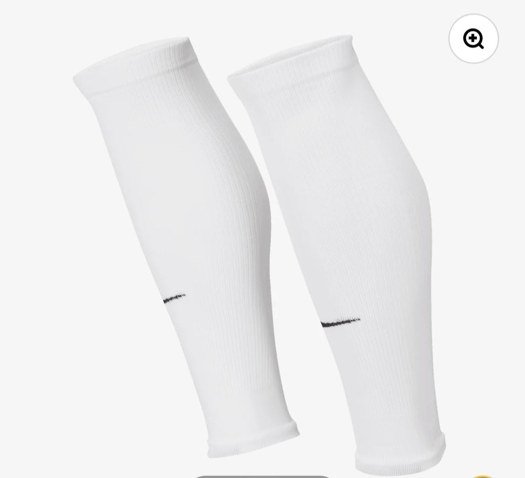 NIKE CUT SLEEVES SOCKS
